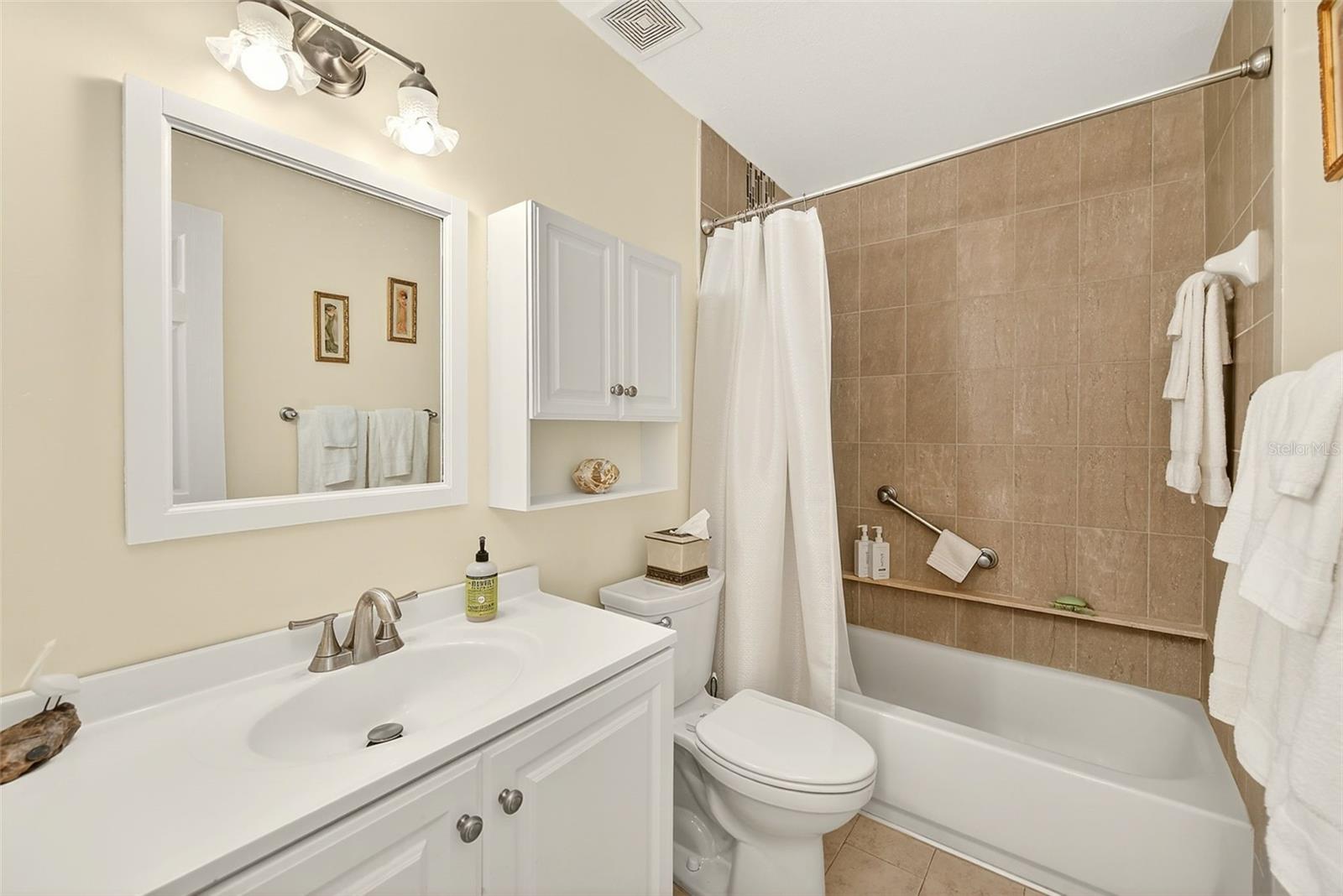 WOODLAKE 1 CONDO - Residential