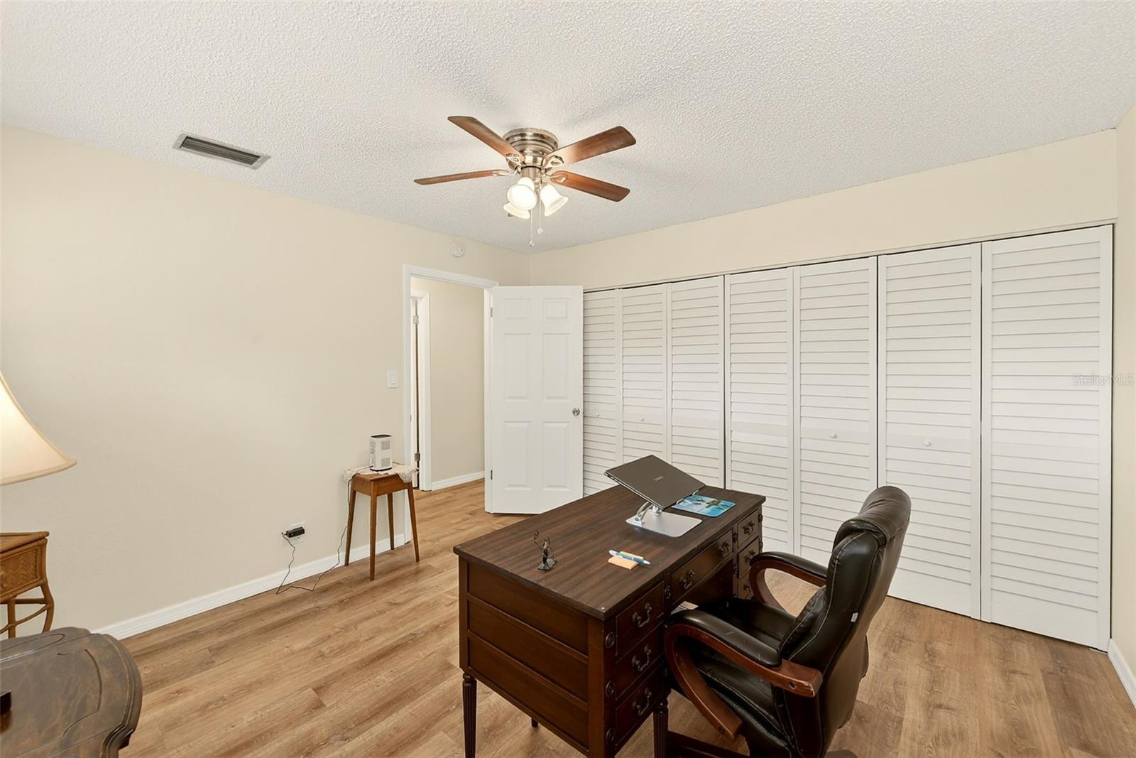 WOODLAKE 1 CONDO - Residential