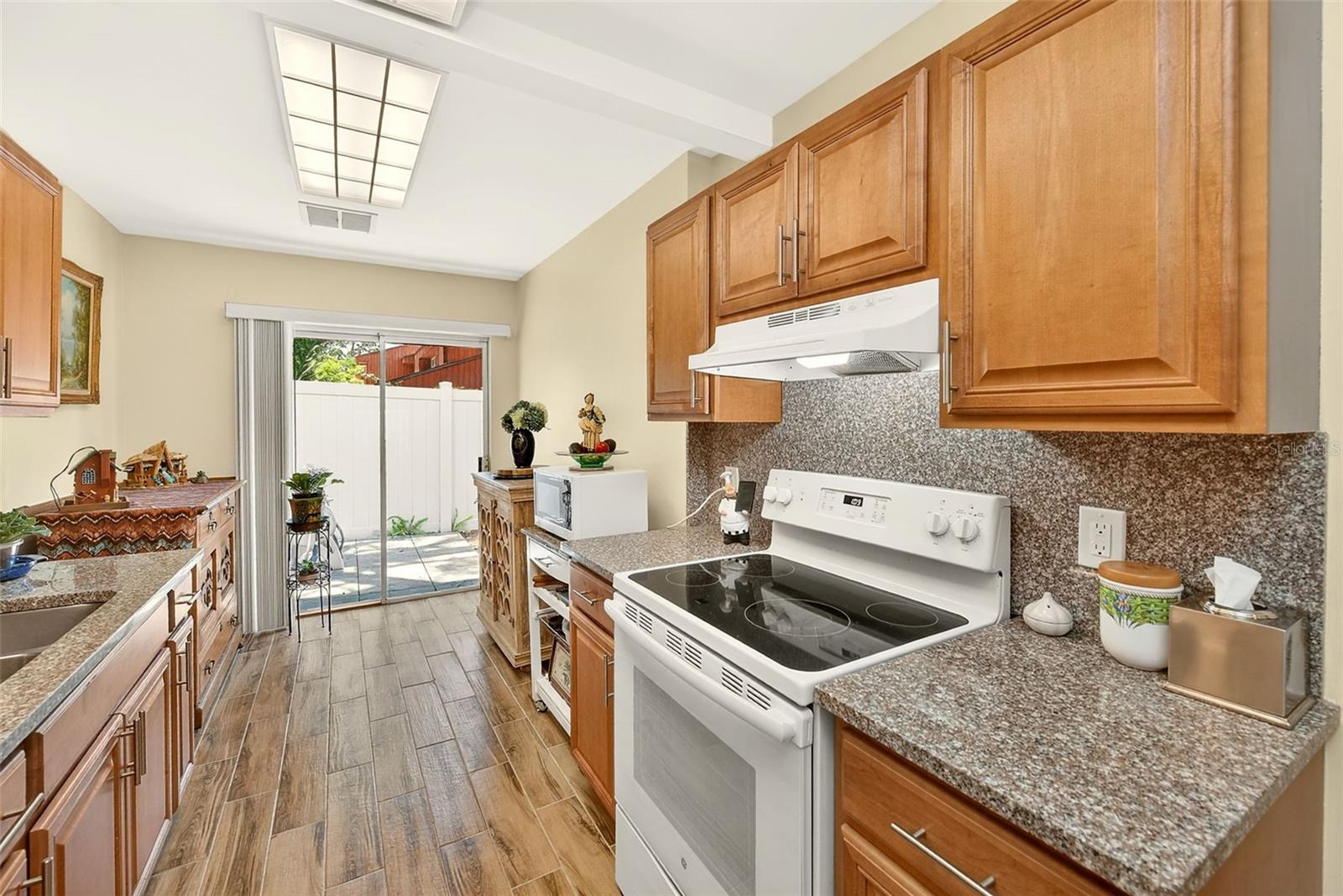 WOODLAKE 1 CONDO - Residential