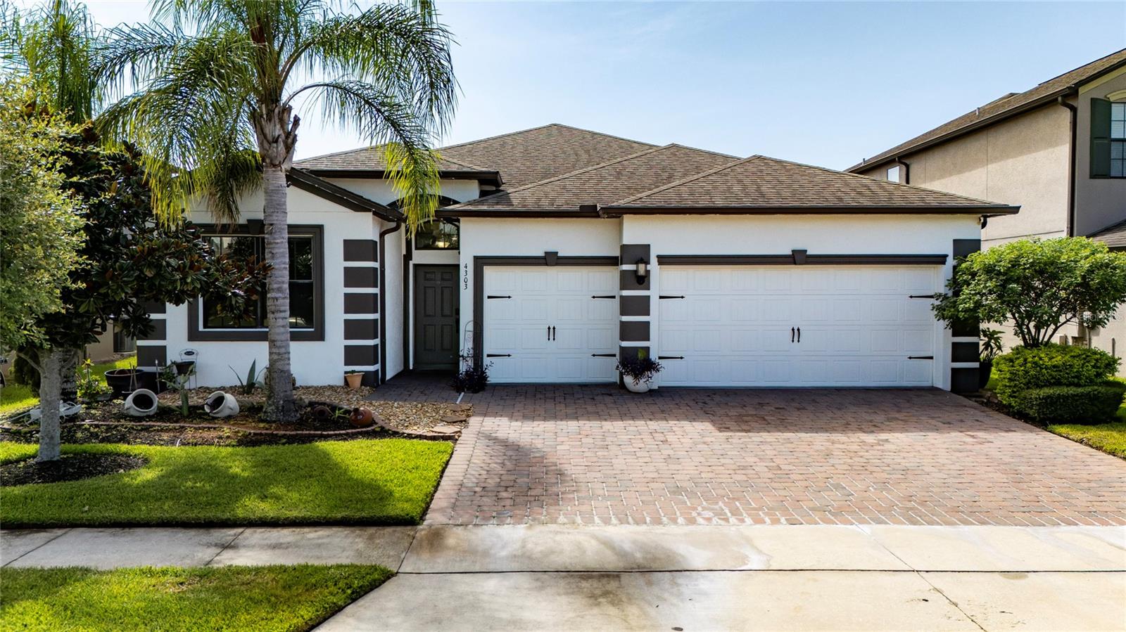 4303 SUMMER BREEZE WAY