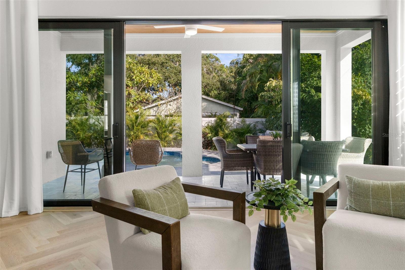 OAK TERRACE - Residential