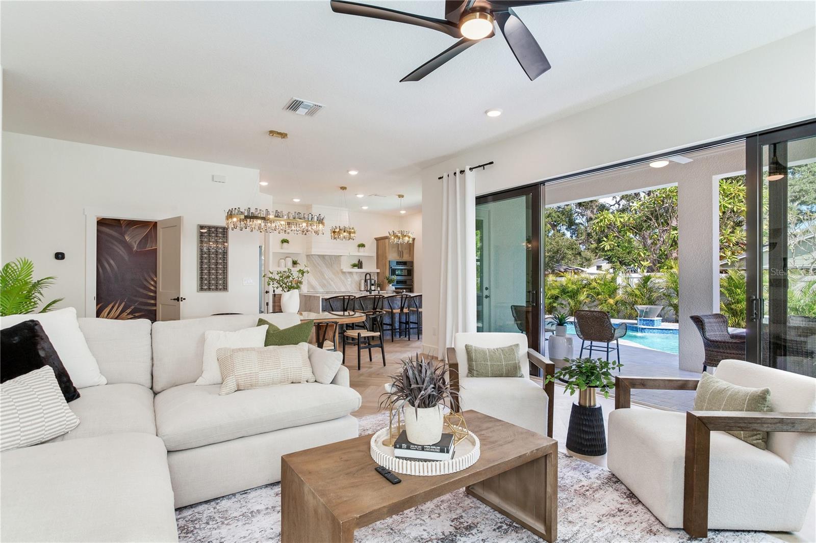 OAK TERRACE - Residential