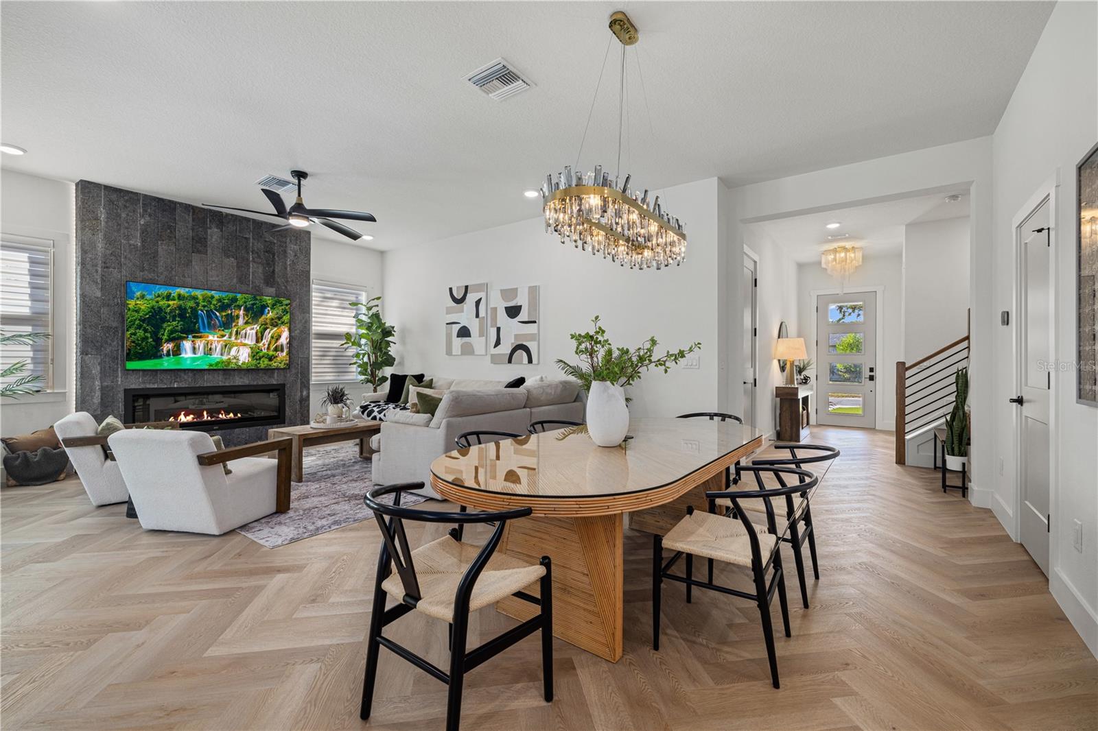 OAK TERRACE - Residential