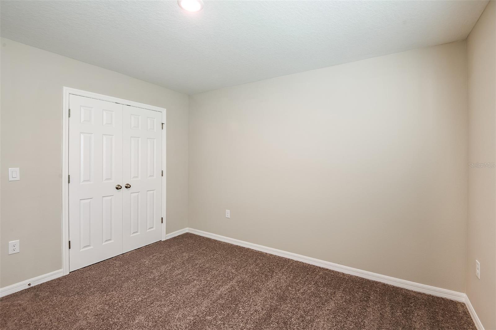 PASADENA WOODS - Residential