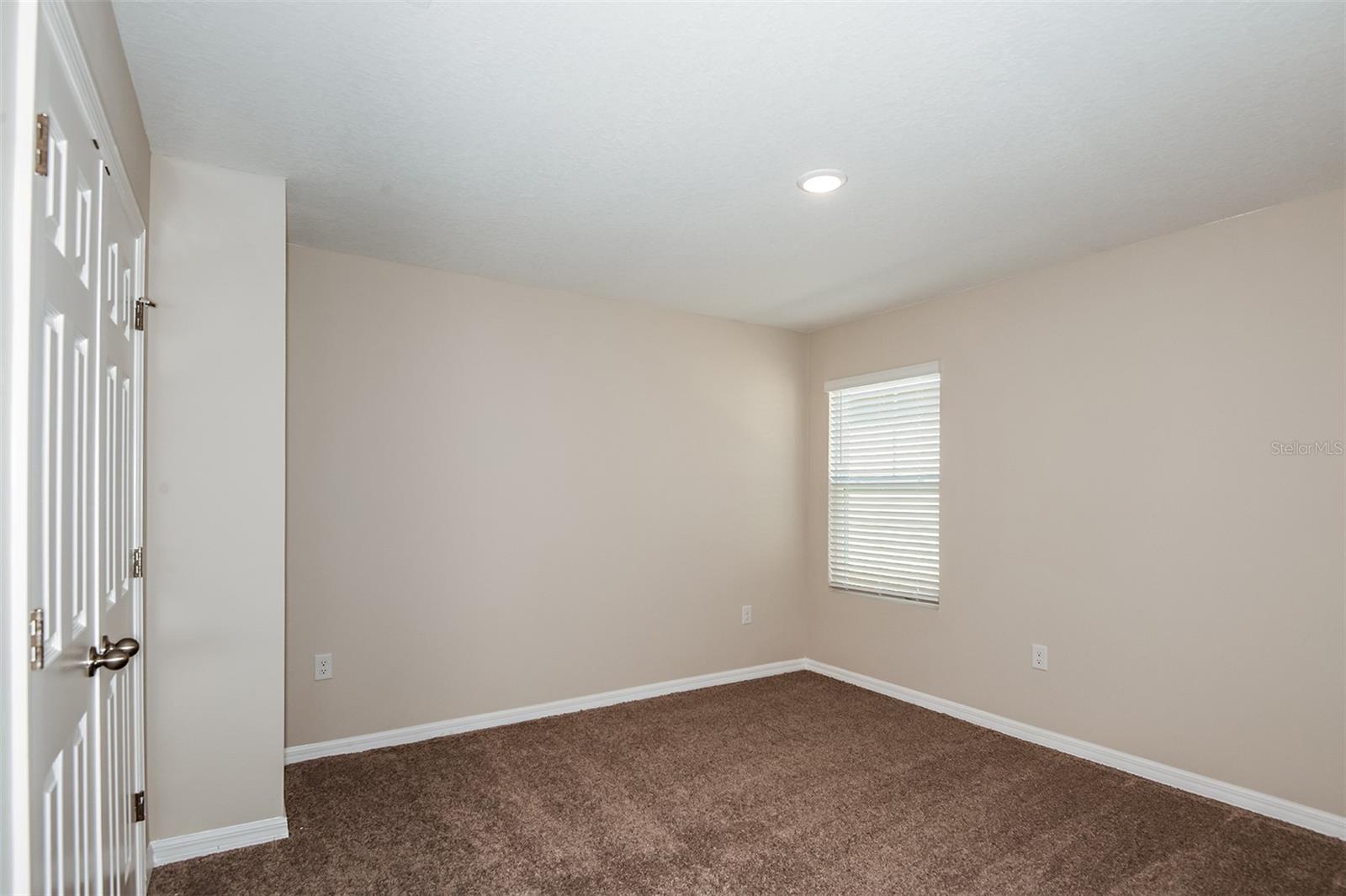 PASADENA WOODS - Residential