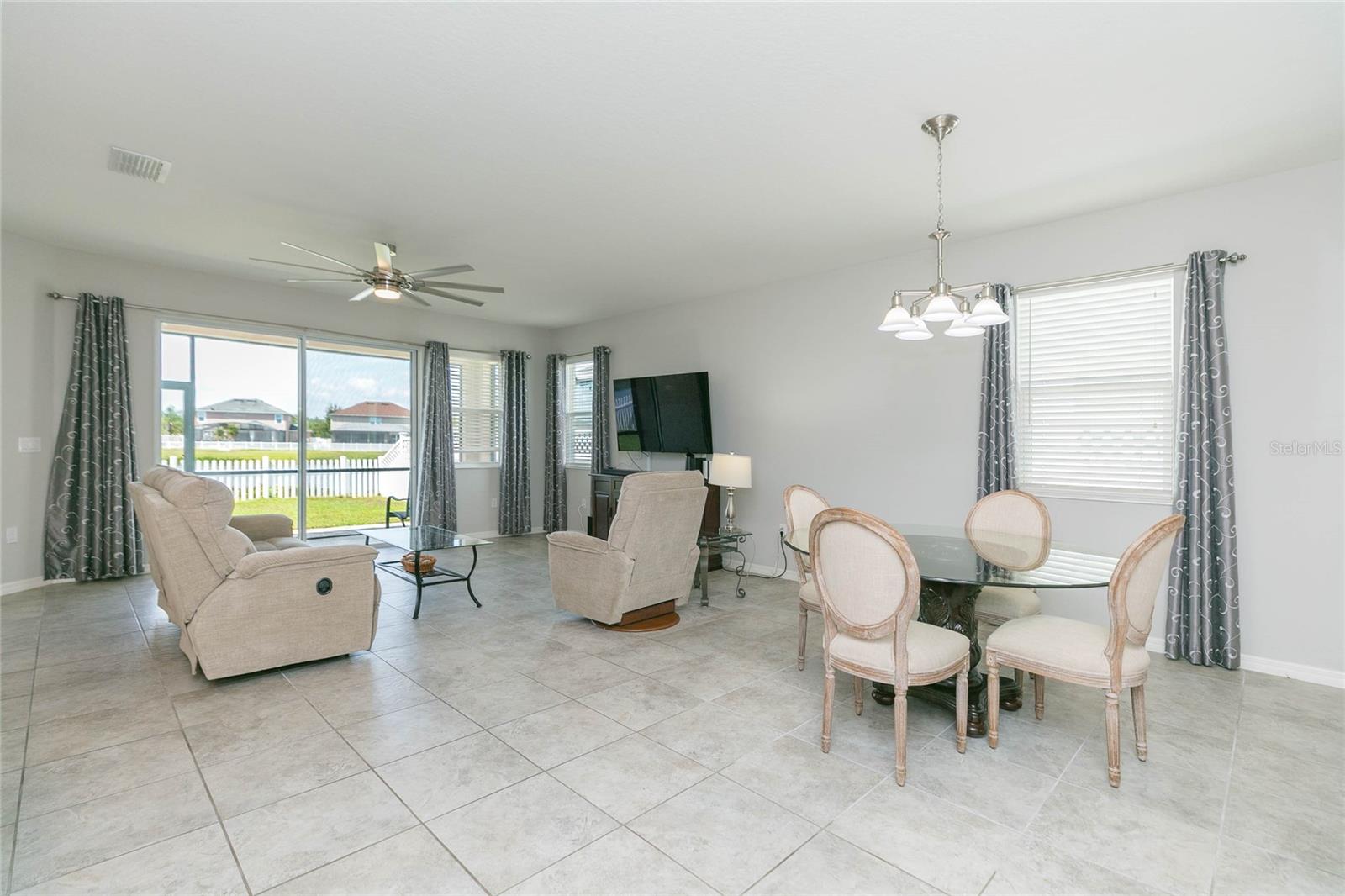 SOUTH FORK TR L PH 1 - Residential