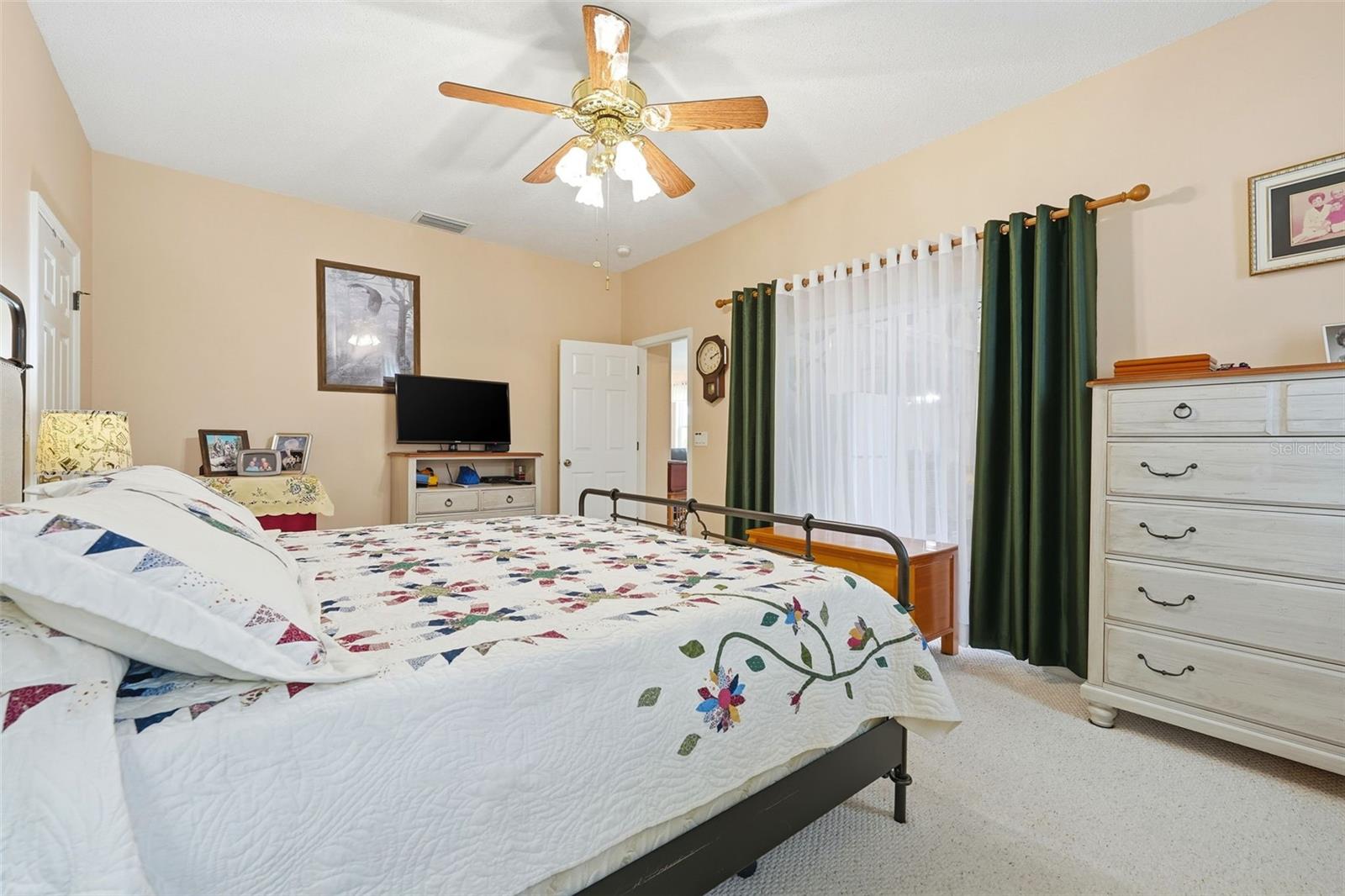 ROYAL HARBOR PH 01 - Residential