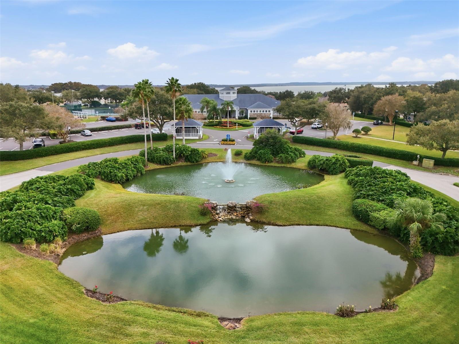 ROYAL HARBOR PH 01 - Residential