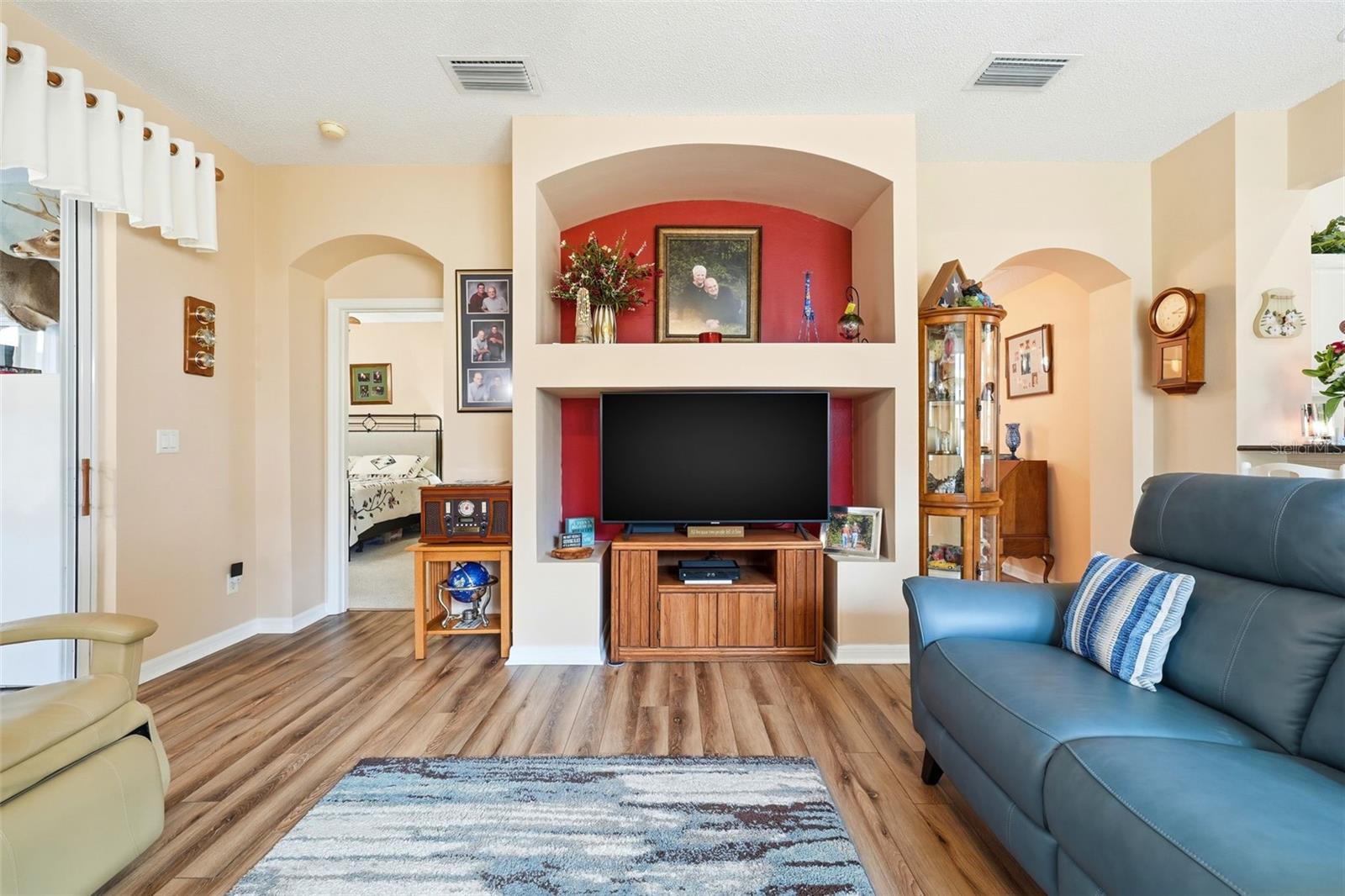 ROYAL HARBOR PH 01 - Residential