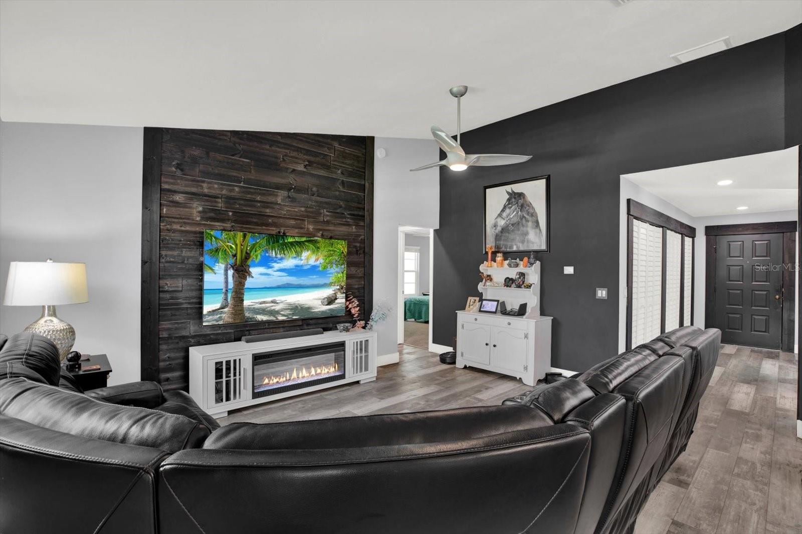 MILLPOND TRACE CONDO - Residential