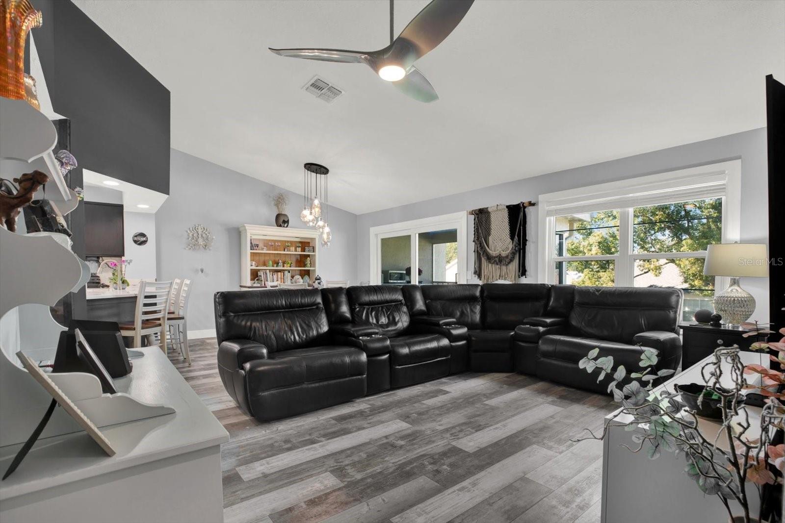 MILLPOND TRACE CONDO - Residential