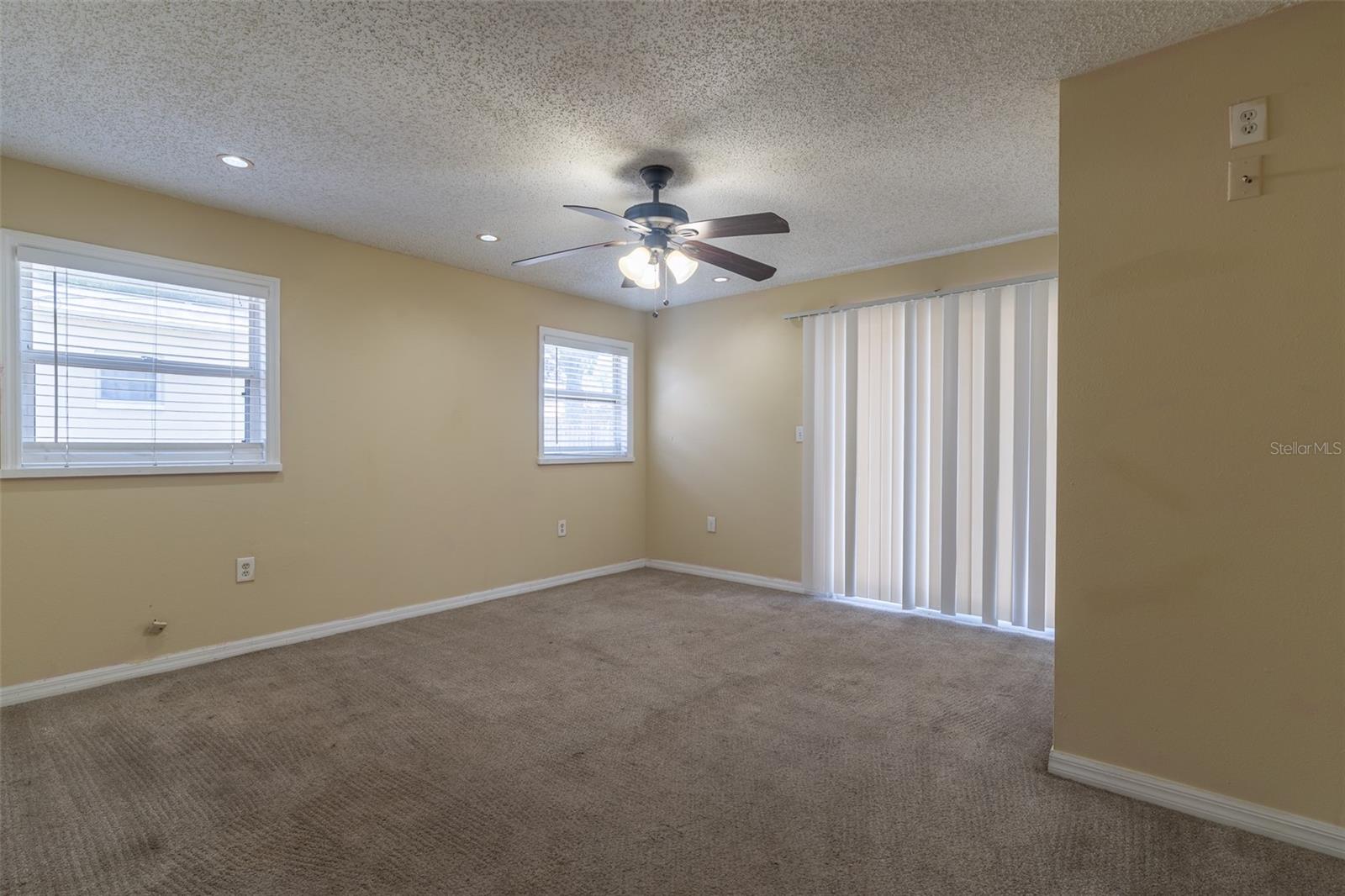 HIGHLAND TERRACE MANOR - Residential