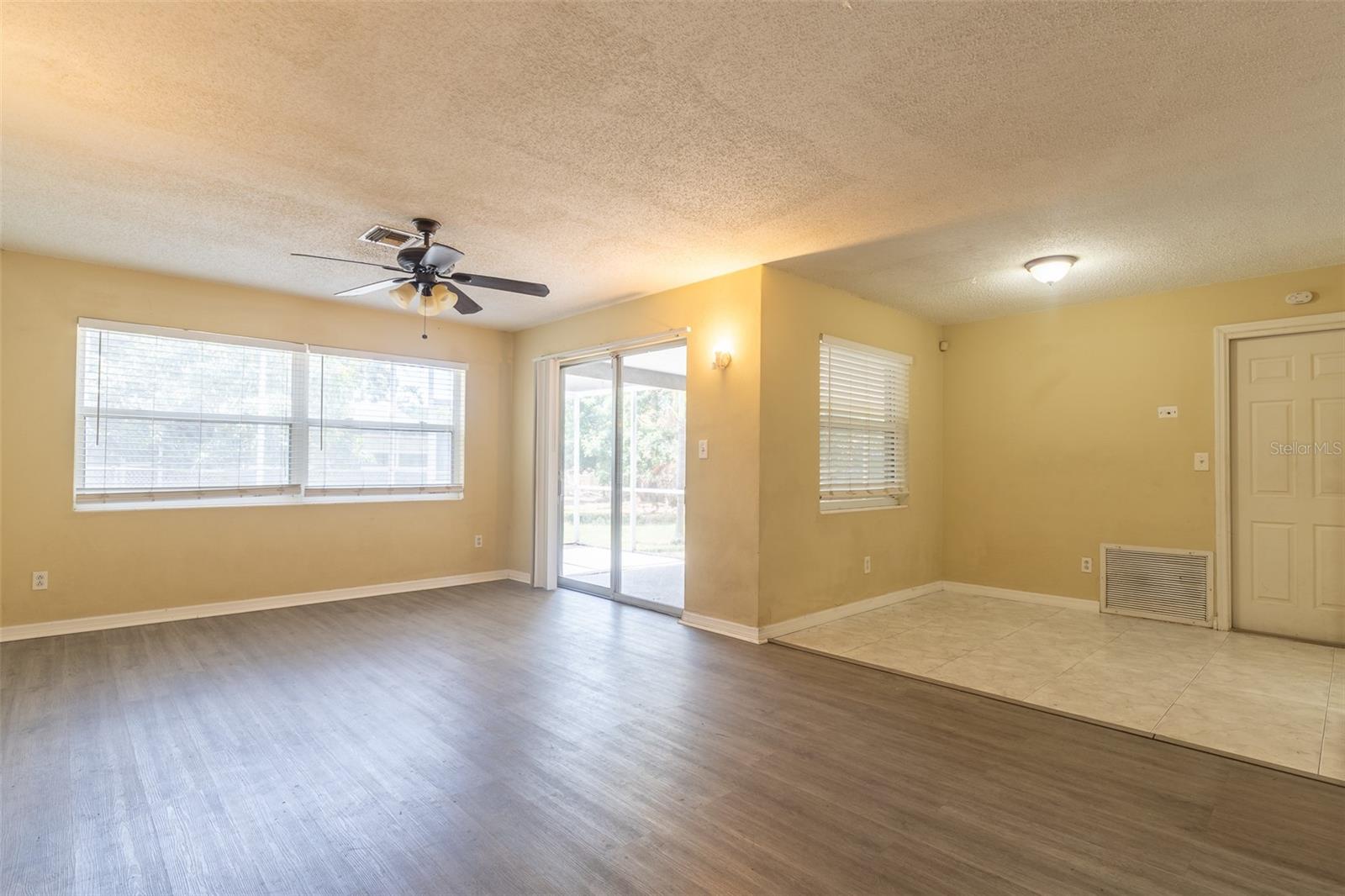 HIGHLAND TERRACE MANOR - Residential