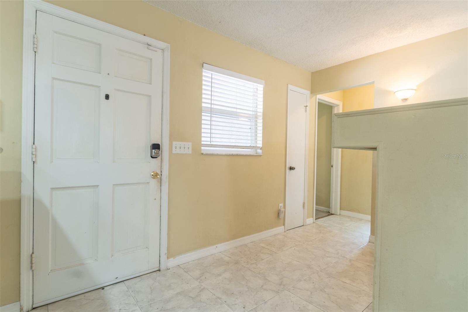 HIGHLAND TERRACE MANOR - Residential