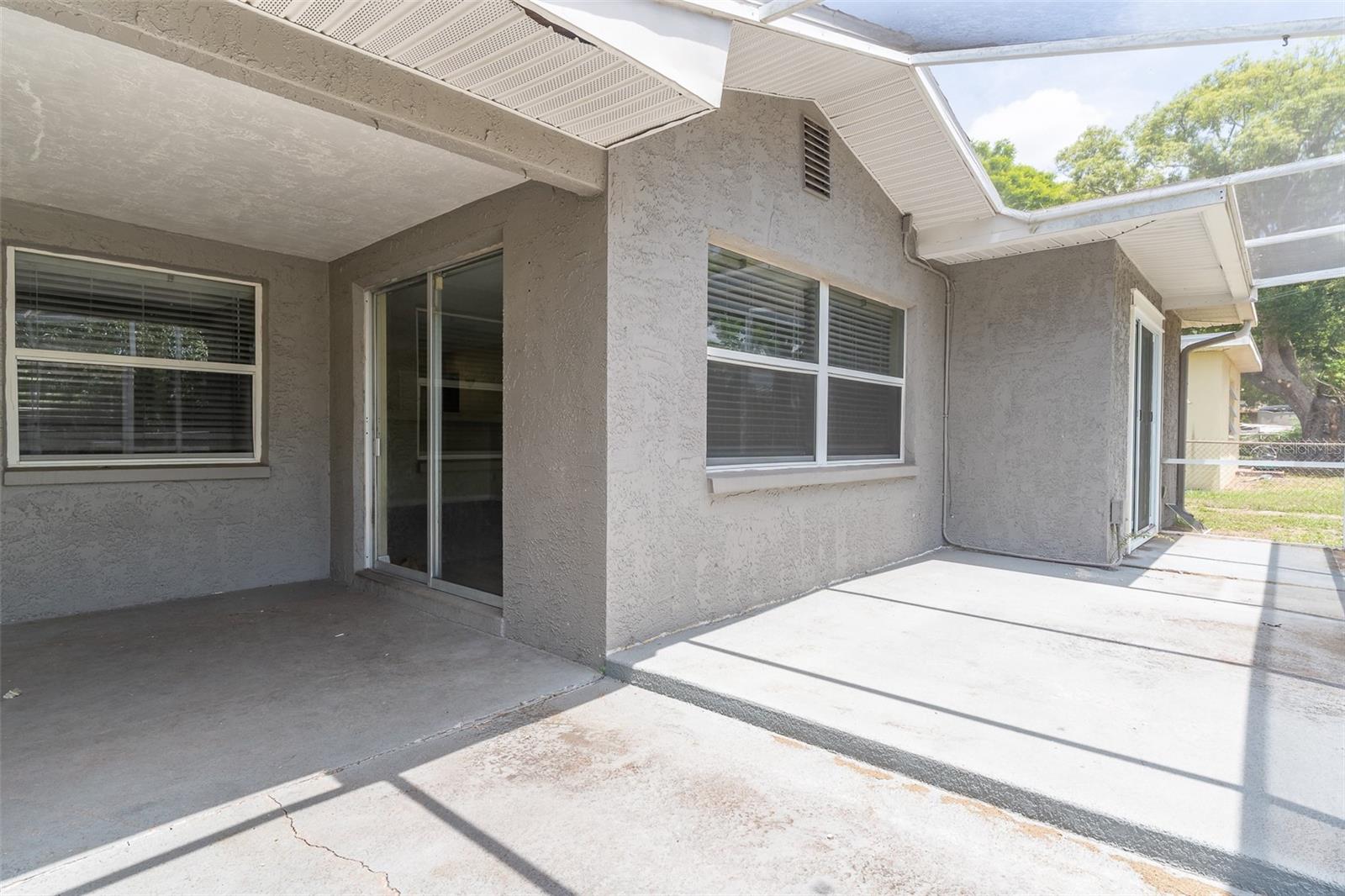 HIGHLAND TERRACE MANOR - Residential