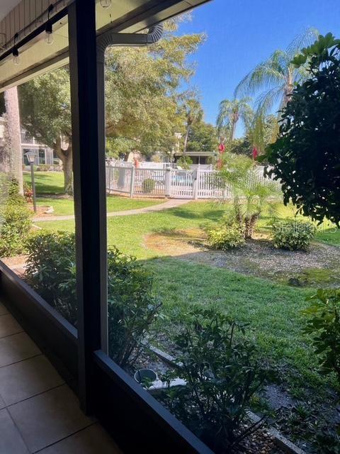 PEBBLE SPGS CLUSTER 6 - Residential Lease