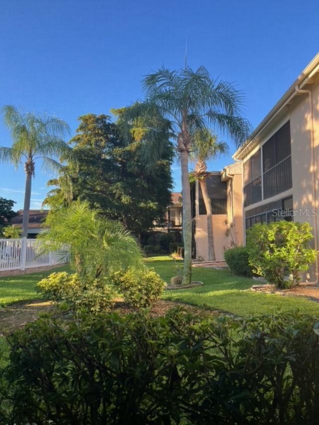 PEBBLE SPGS CLUSTER 6 - Residential Lease