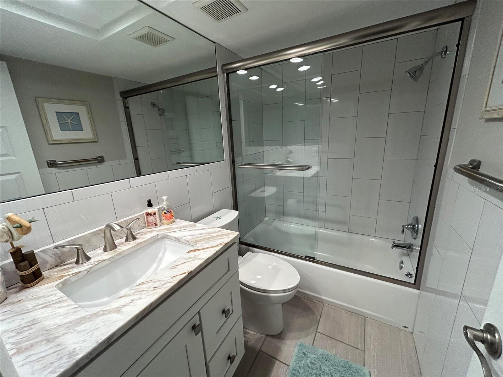 PEBBLE SPGS CLUSTER 6 - Residential Lease