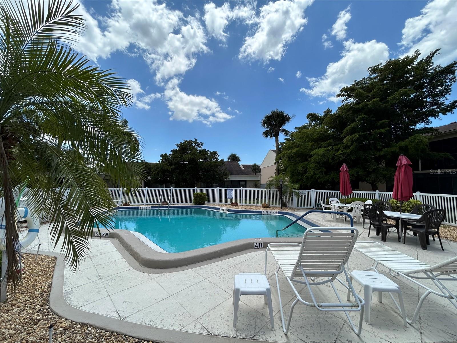 PEBBLE SPGS CLUSTER 6 - Residential Lease