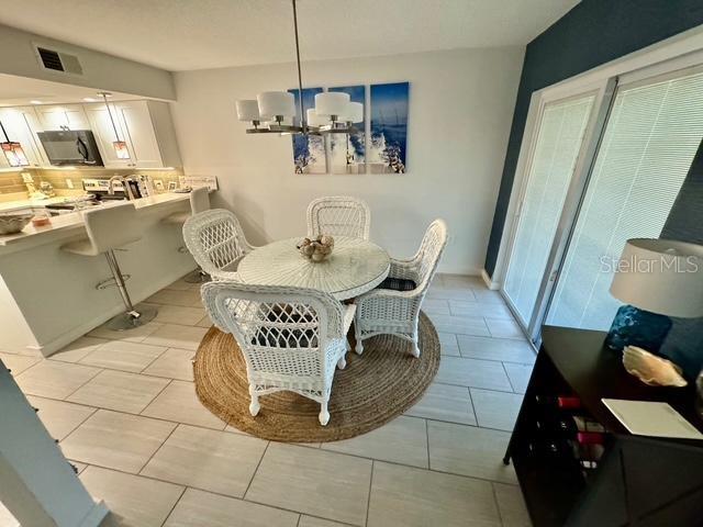 PEBBLE SPGS CLUSTER 6 - Residential Lease