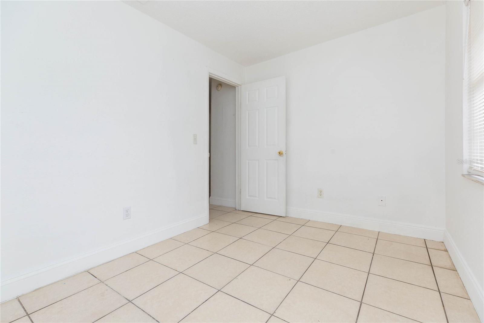 SULPHUR HILL - Residential