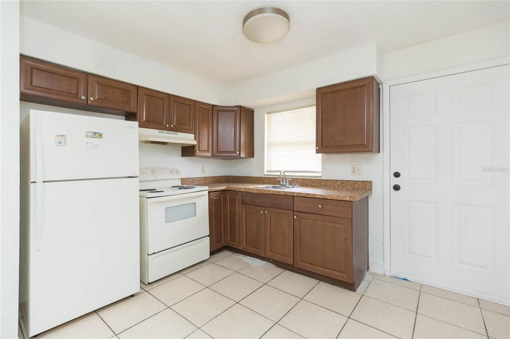 Photo of 8402 N Mulberry Street, Tampa, FL 33604 (MLS # TB8488963)