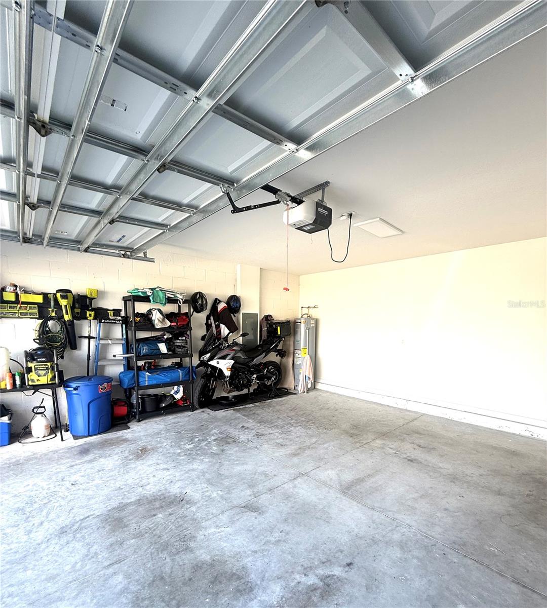 NORTH PARK ISLE PH 1B 1C & 1D - Residential