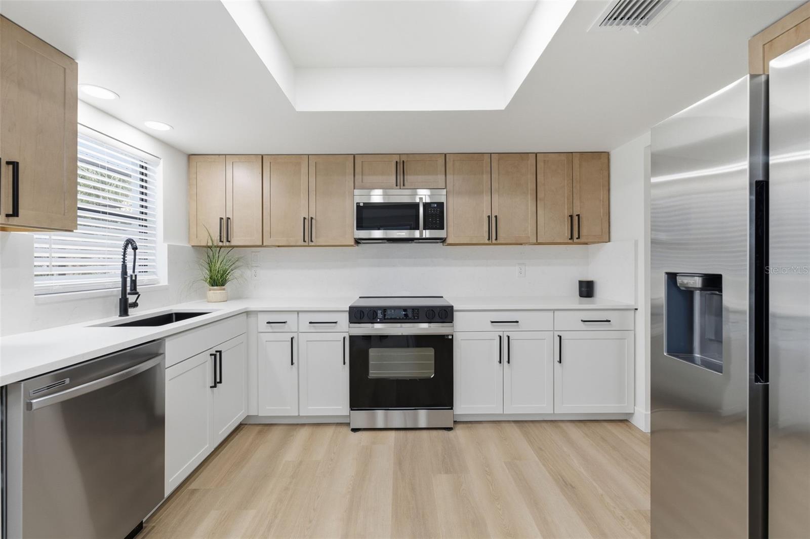 SPRING HILL - Residential