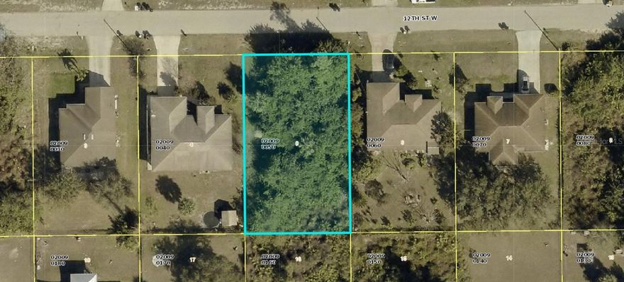AN OVERSIZED LOT IN LEHIGH ACRES IN LEE COUNTY!!! Parcel ID: 25-44-26-L1-02009.0050