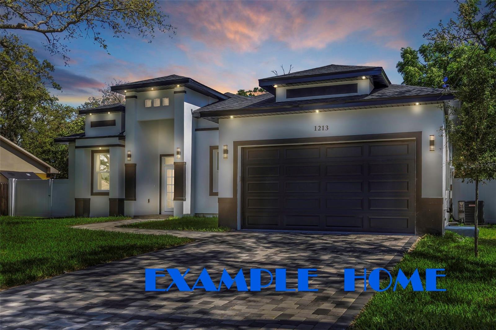 912 GRAND CENTRAL ST