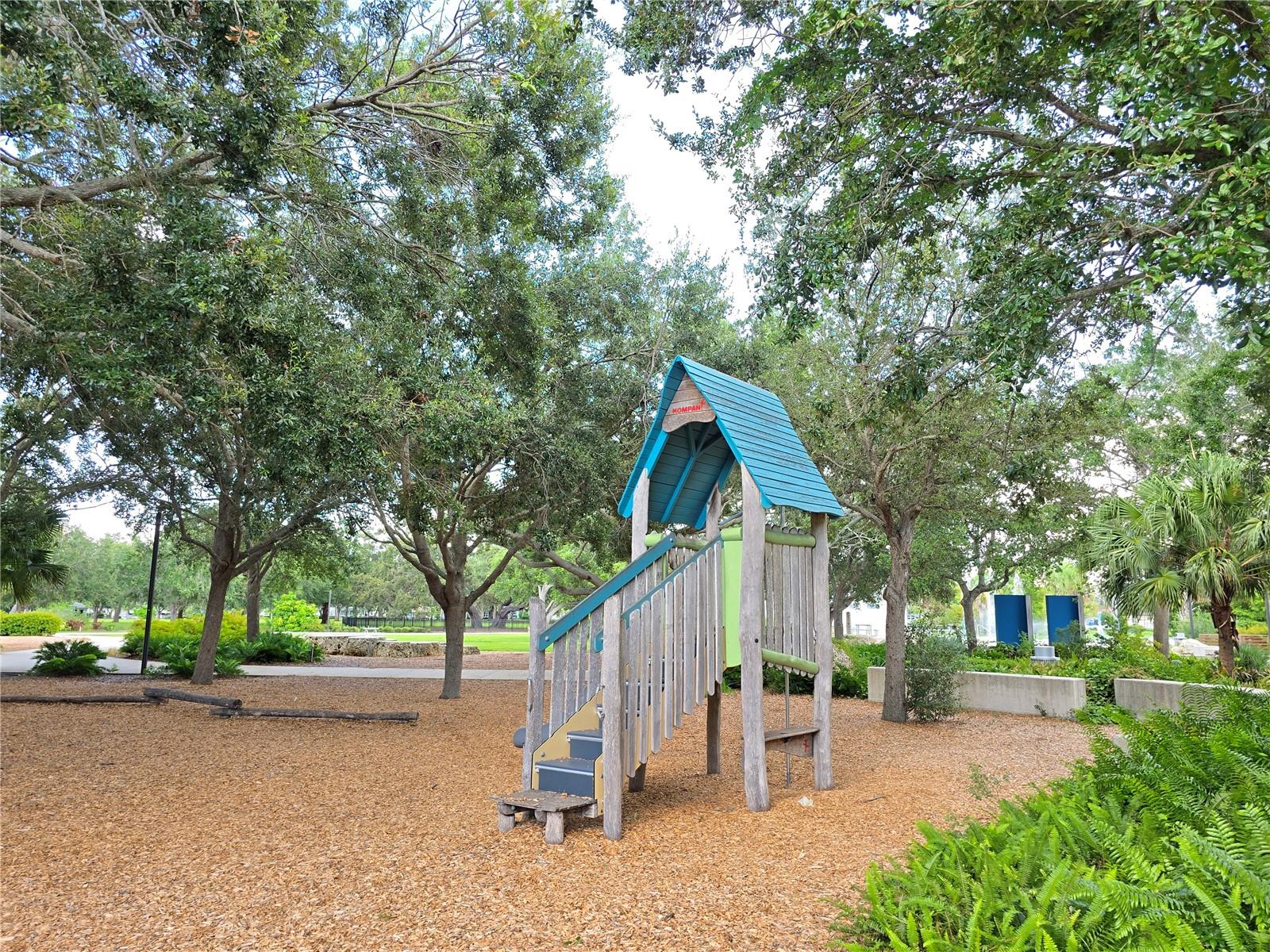 MILTON PARK - Residential