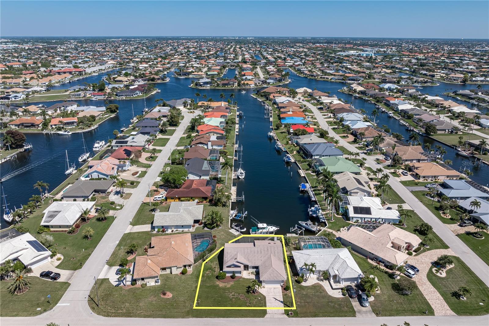 PUNTA GORDA ISLES SEC 17 - Residential