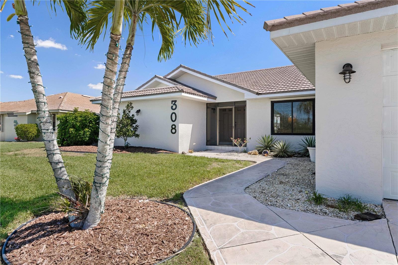 PUNTA GORDA ISLES SEC 17 - Residential