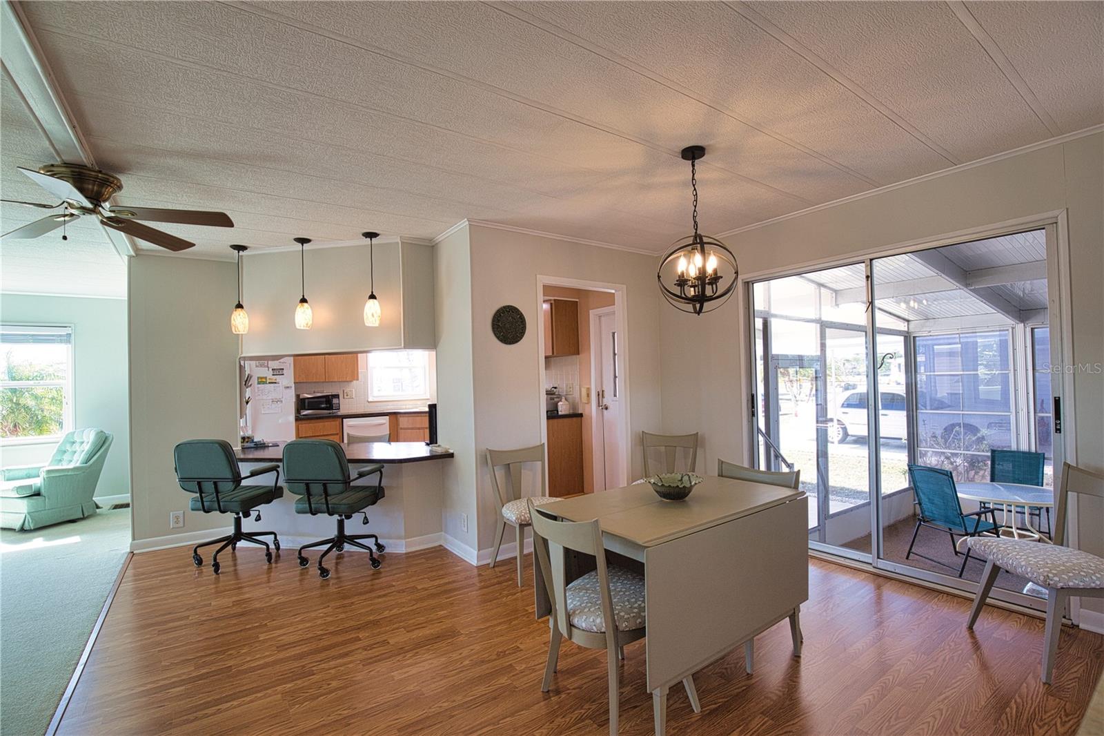 LA CASA MHP CO-OP - Residential