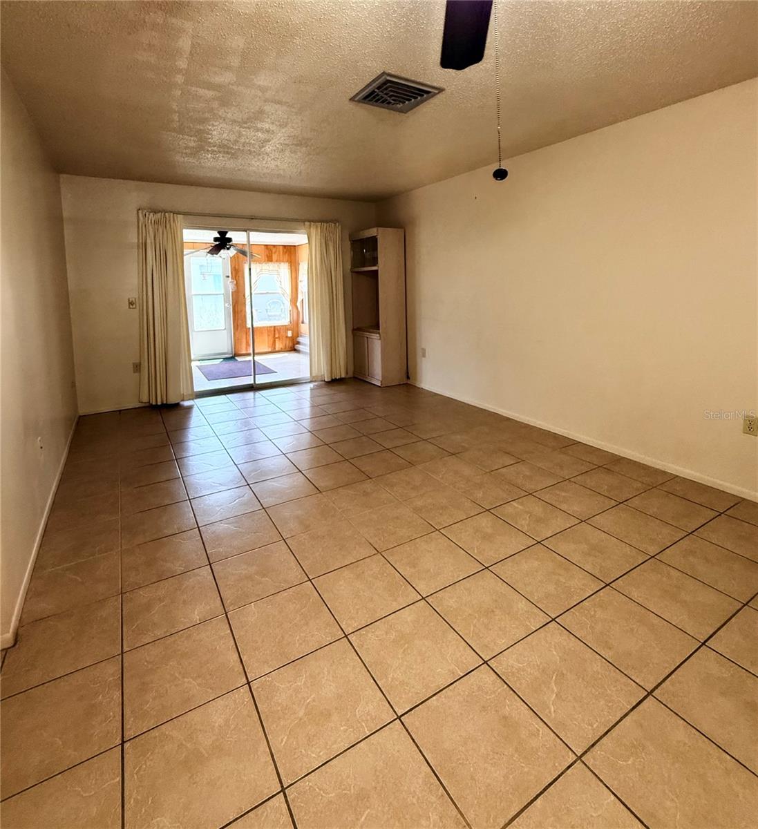 5994 HIBISCUS DRIVE