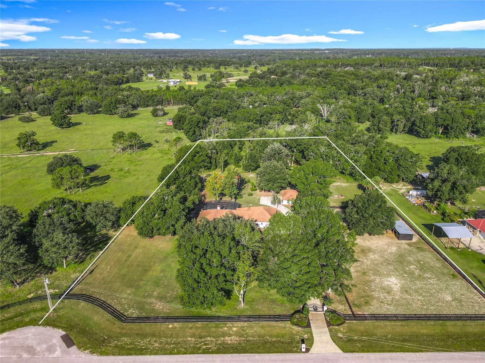 35113 STAGECOACH TRAIL