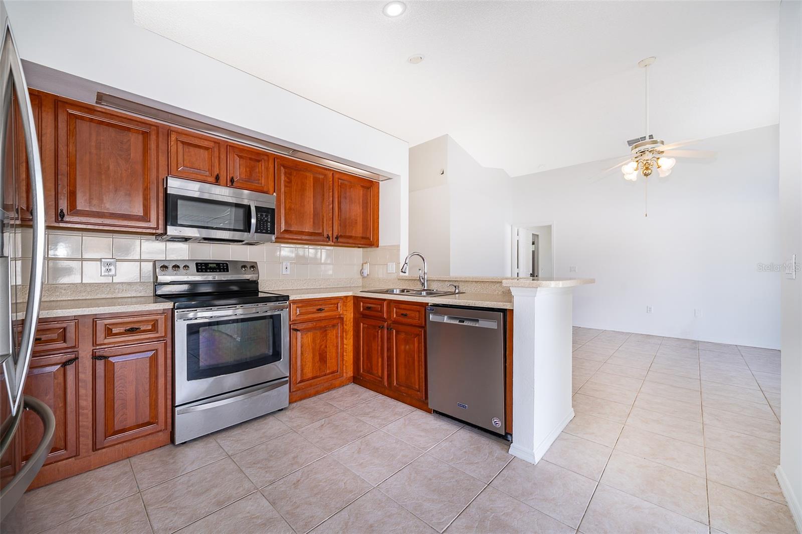 3116 ORCHARD PLACE