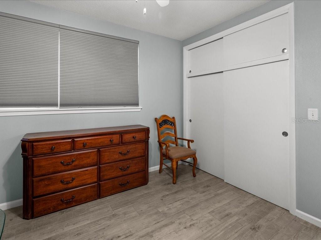 COUNTRY CLUB ESTATES - Residential