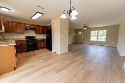 Tiny photo for 5227 NW 53rd Street, Ocala, FL 34482 (MLS # OM725053)