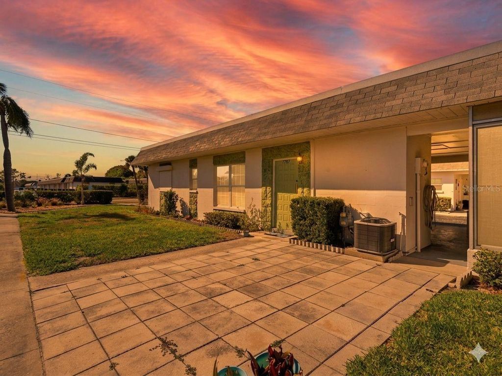 Photo of 7787 39th Terrace N #7787, St Petersburg, FL 33709 (MLS # TB8488599)