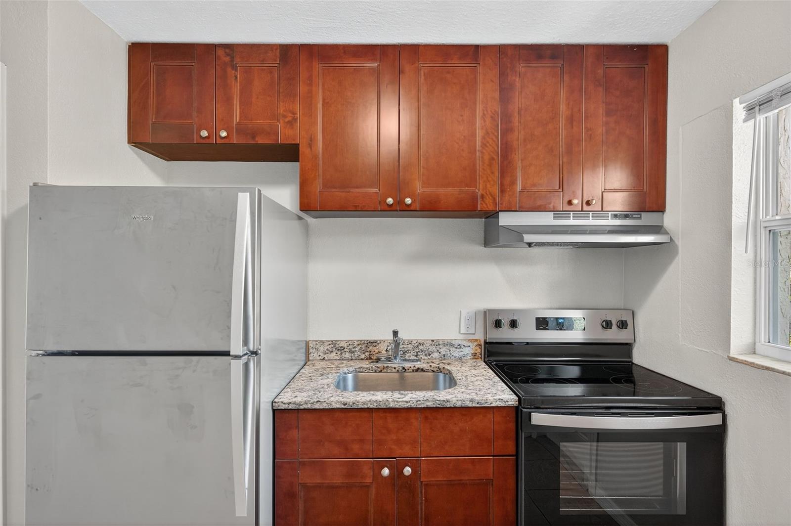 LA PLAZA ADD - Residential Lease