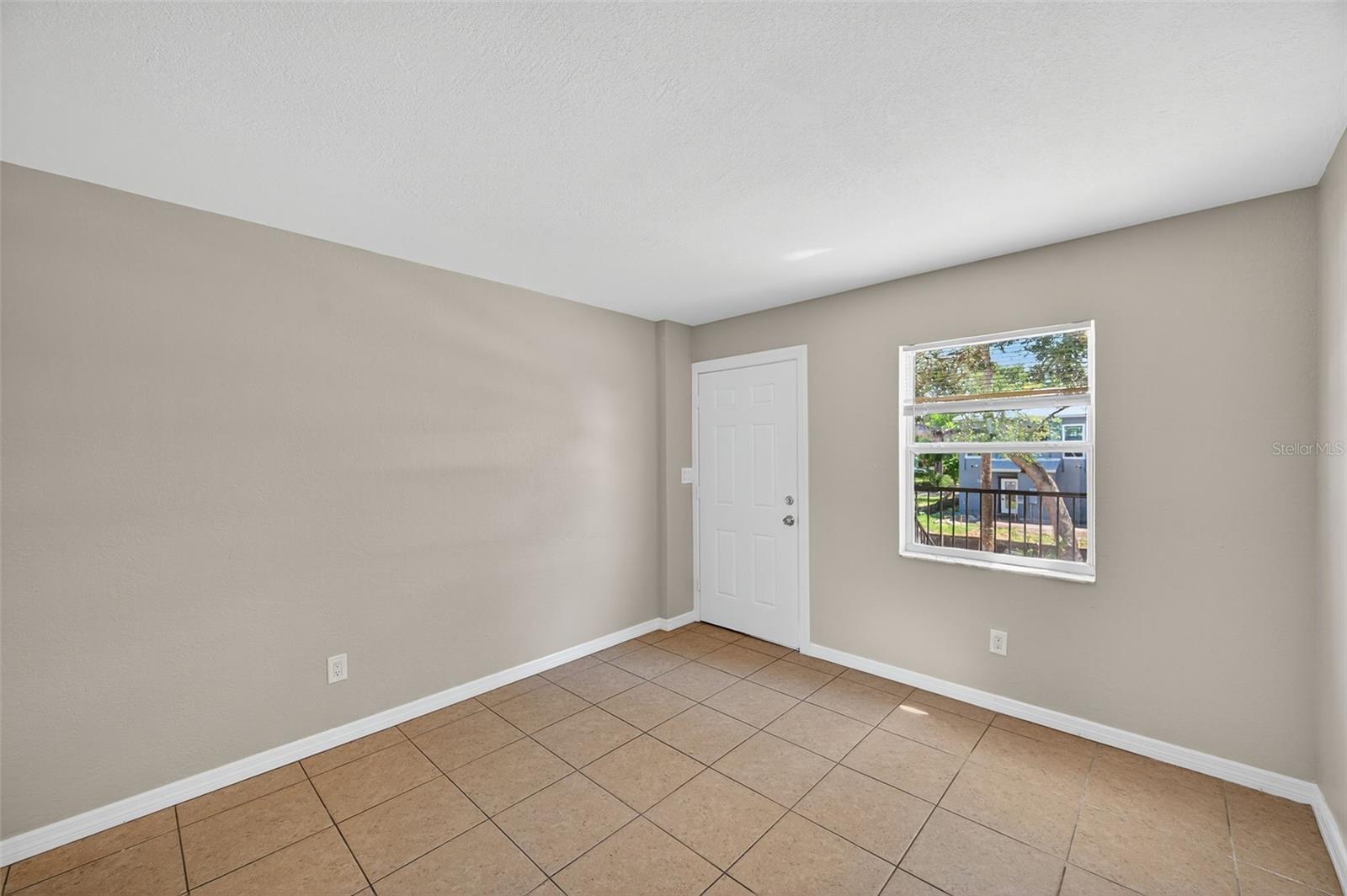 LA PLAZA ADD - Residential Lease