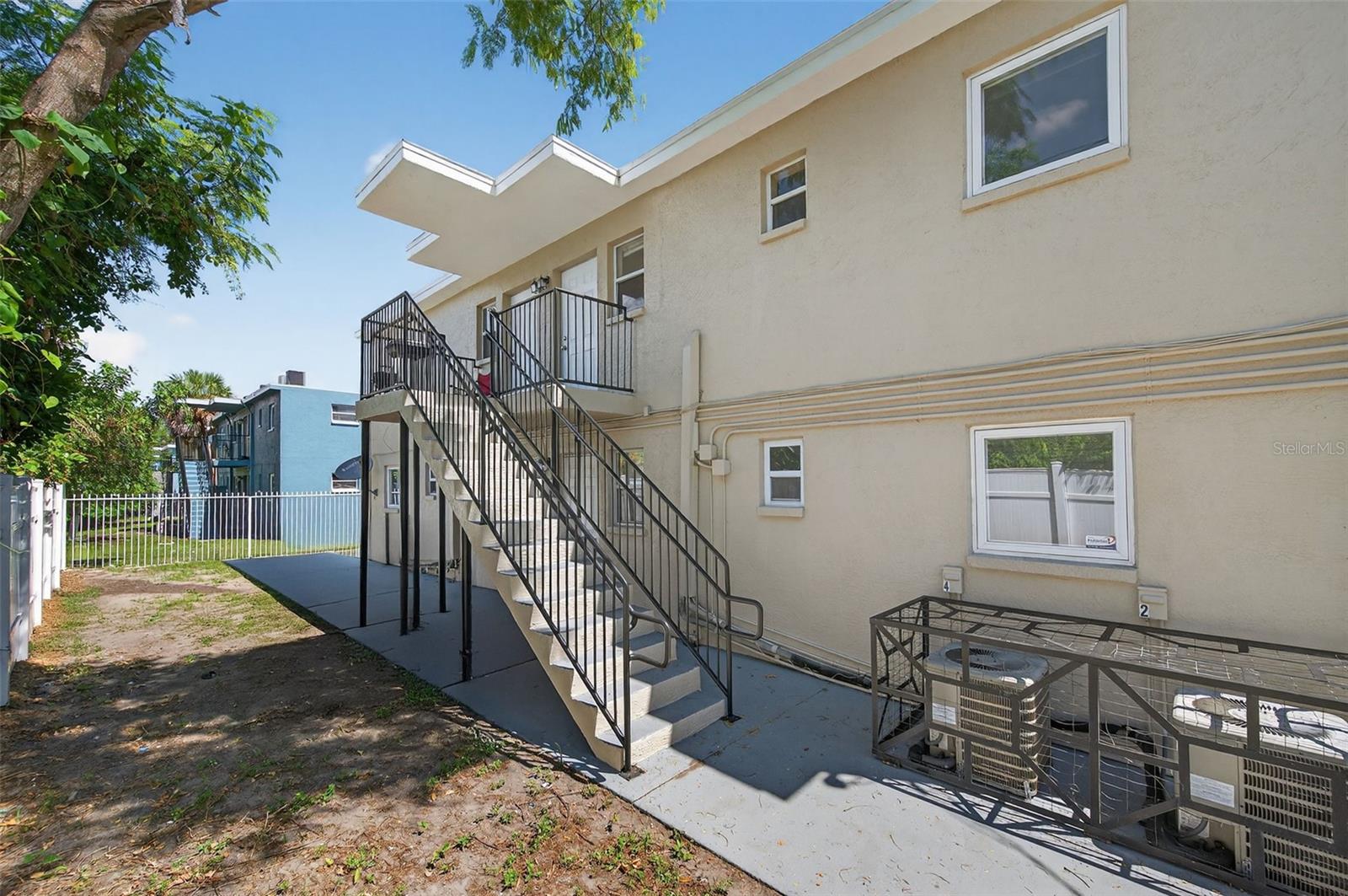 LA PLAZA ADD - Residential Lease