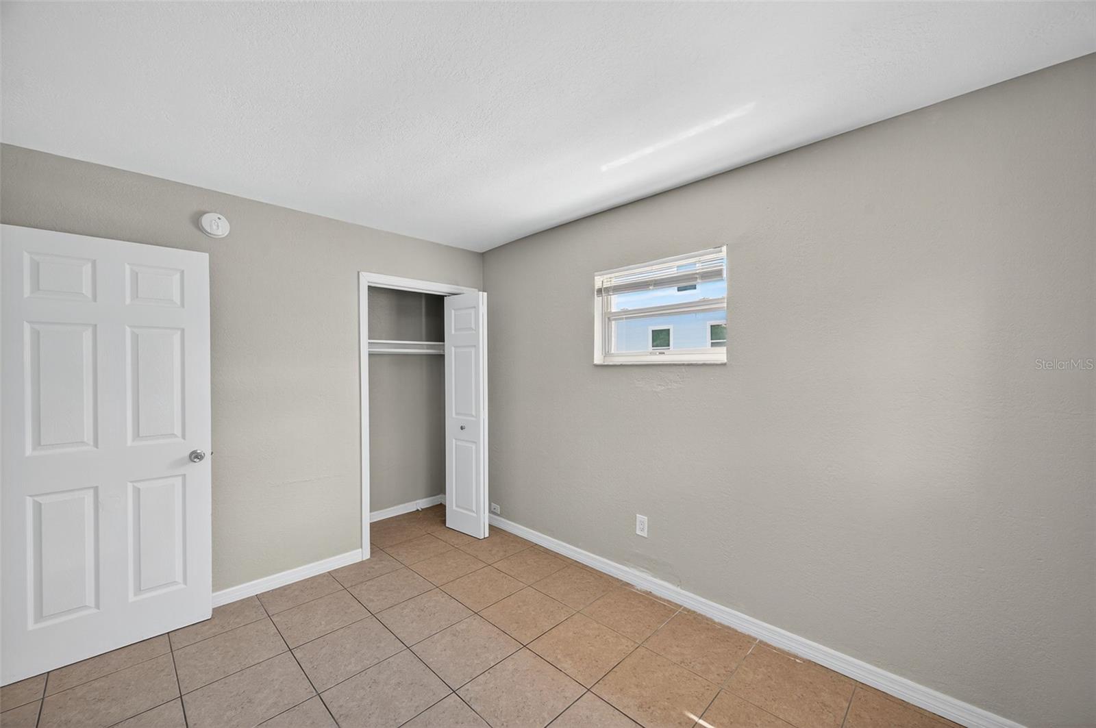 LA PLAZA ADD - Residential Lease
