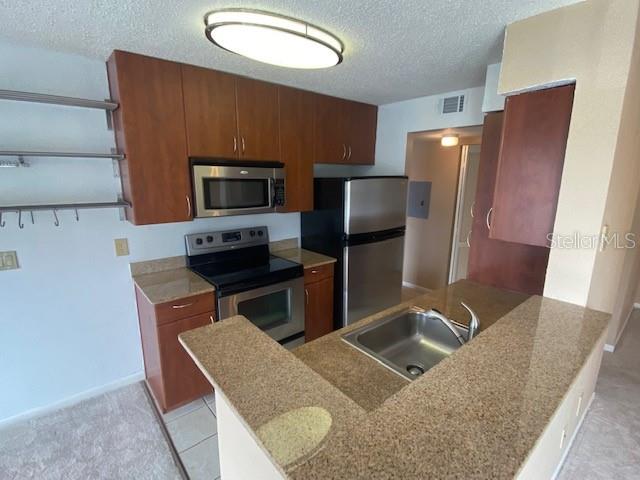 LEXINGTON PLACE - Residential