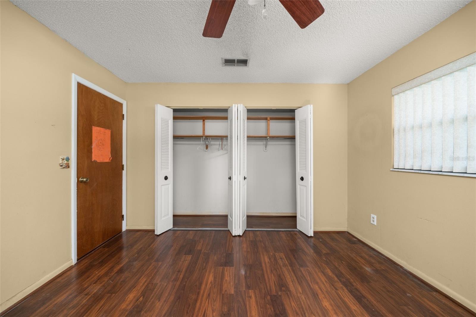 AVON PARK LAKES - Residential