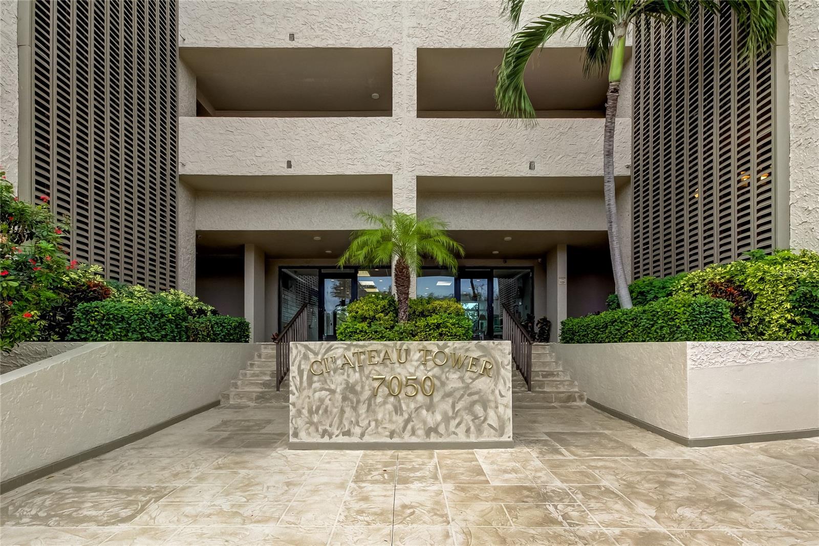 CHATEAU TOWER CONDO - Residential