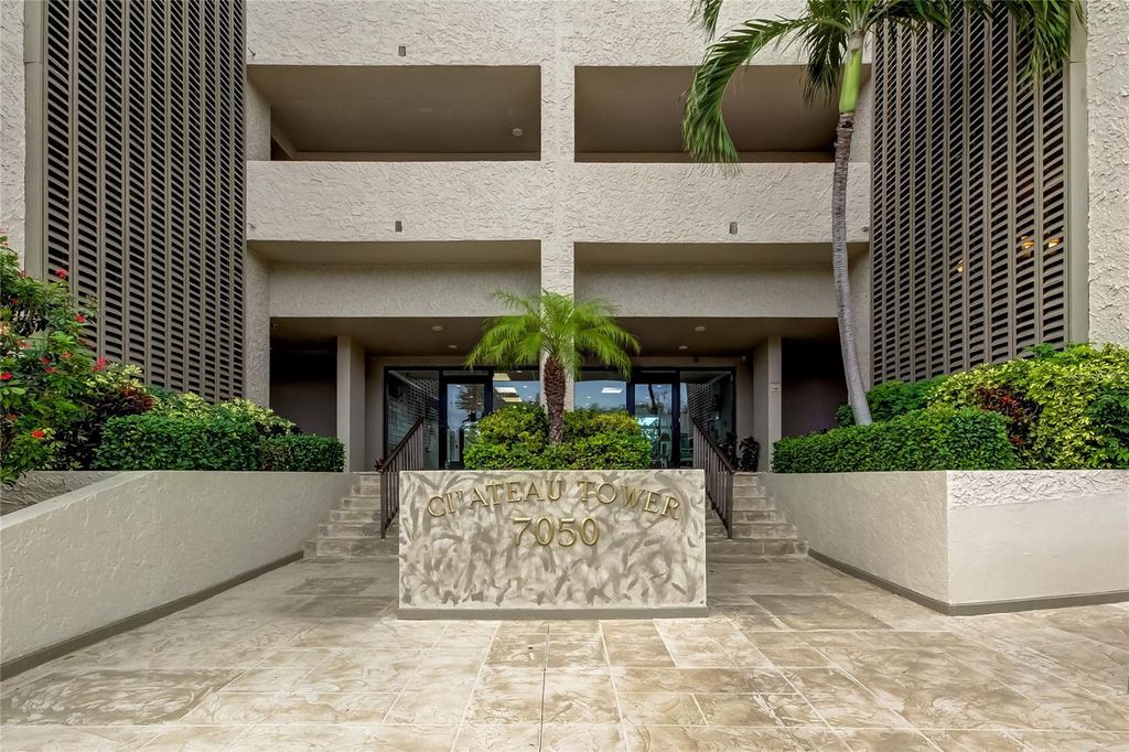 Photo of 7050 Sunset Drive S #405, South Pasadena, FL 33707 (MLS # TB8440604)