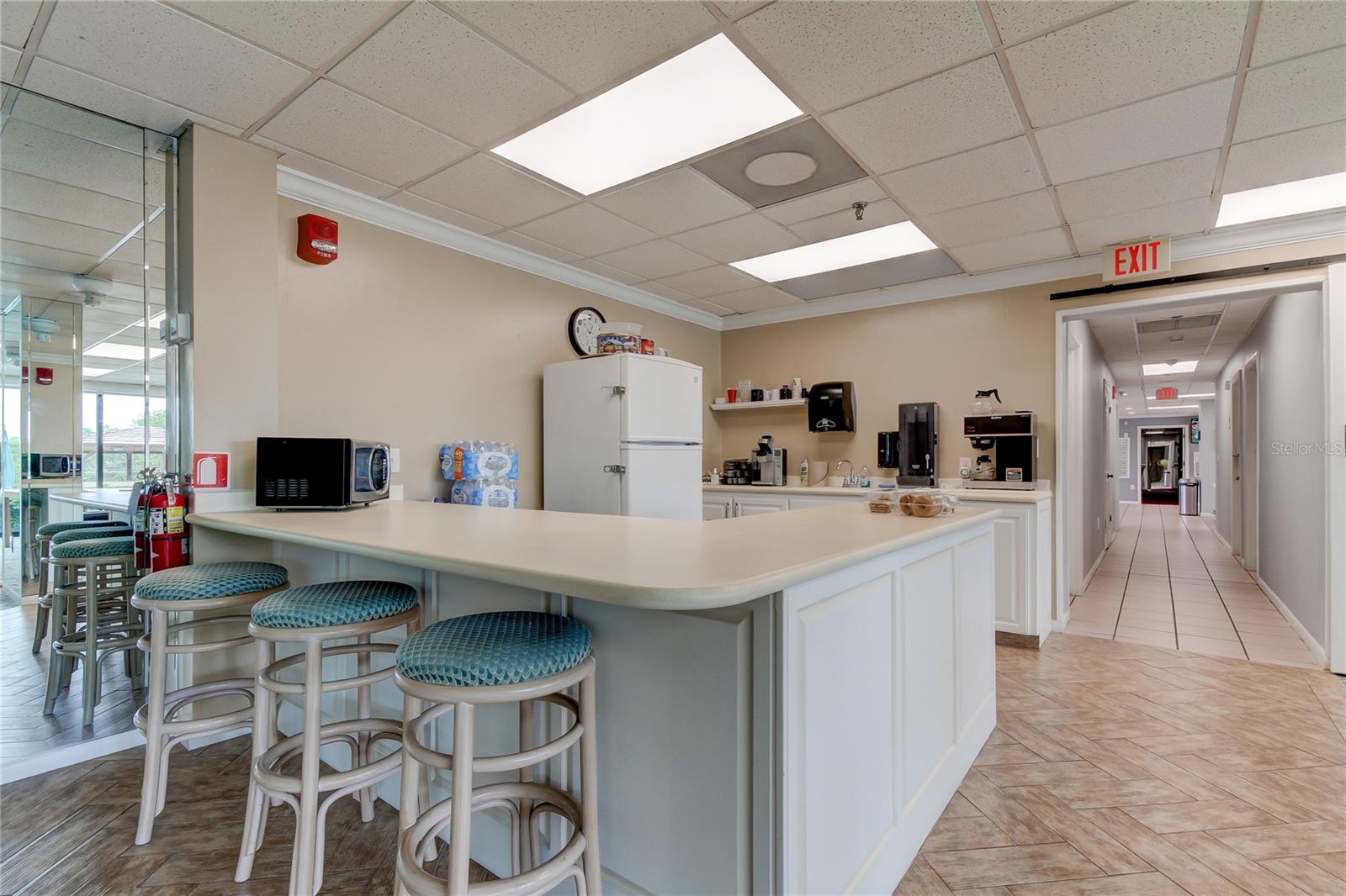 CHATEAU TOWER CONDO - Residential