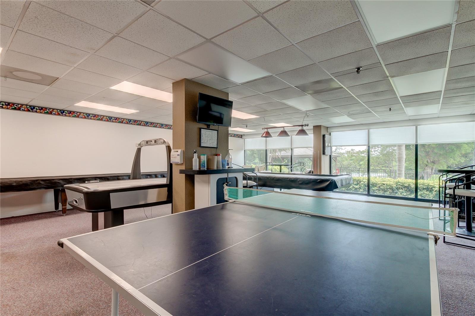 CHATEAU TOWER CONDO - Residential